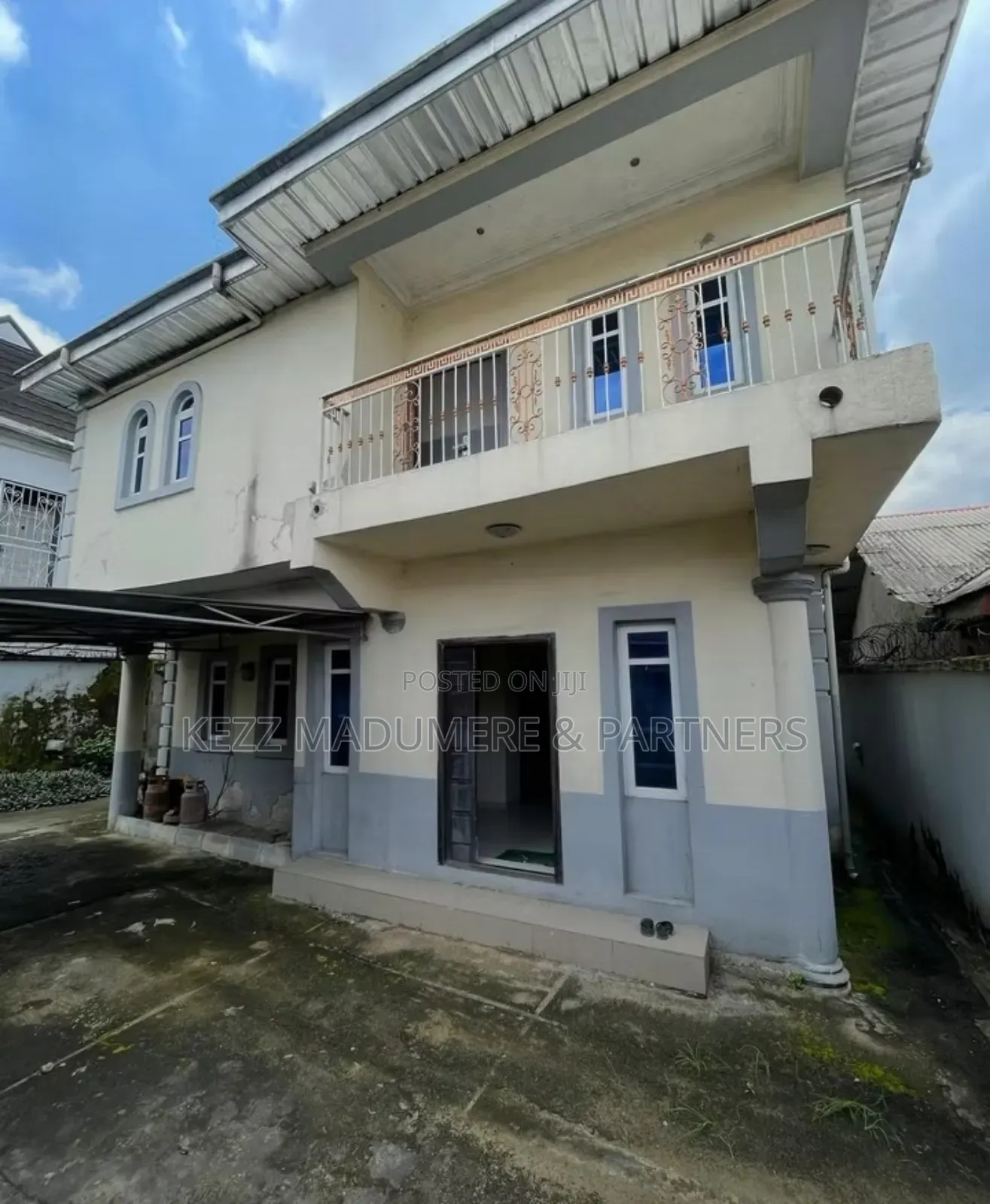 3bdrm Duplex in Eneka , Port for sale in Port-Harcourt