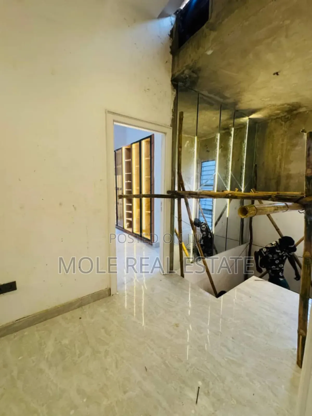 Furnished 4bdrm Duplex in Omole for sale in Omole Phase 1