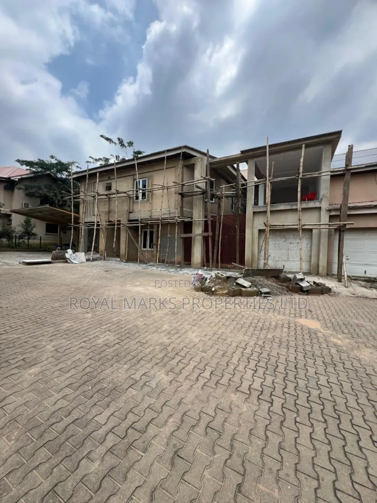 5bdrm Duplex in Wuse 2 for sale in Wuse 2