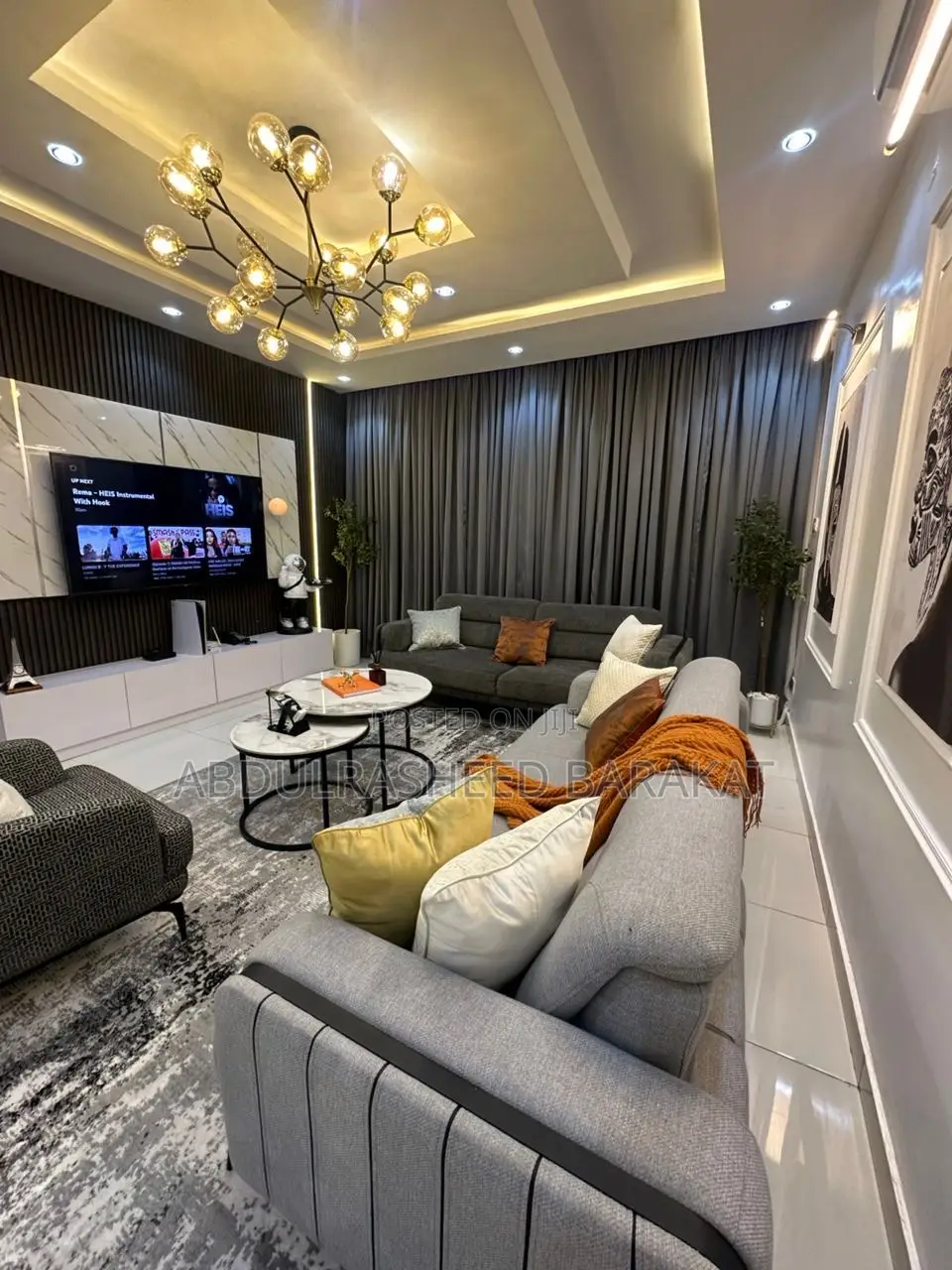 Luxury Well Furnished 3 Bedroom Apartment With Ps5 in Osapa london