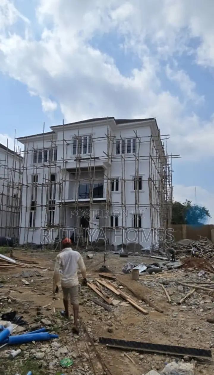 4 Units of 3bedroom Detatched Duplex and Others in Jahi by Gilmaor in Jahi