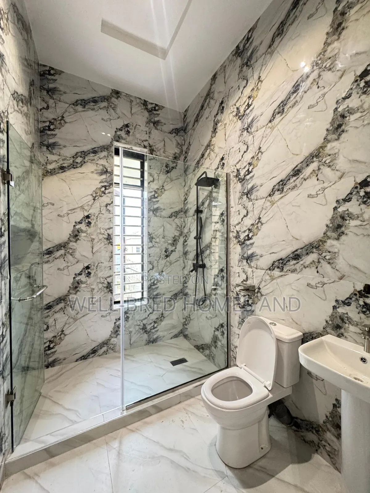 4bdrm Duplex in Ikota Lekki Lagos for sale in Lekki