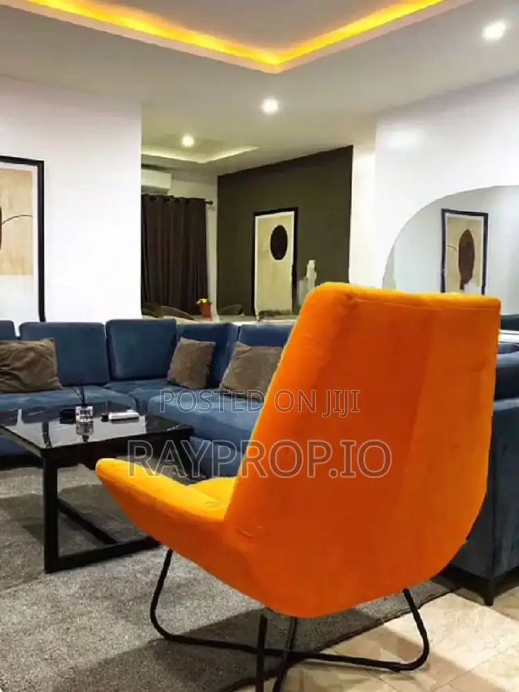 488146xk - 3 Bedroom Shortlet in Ikoyi in Parkview Estate