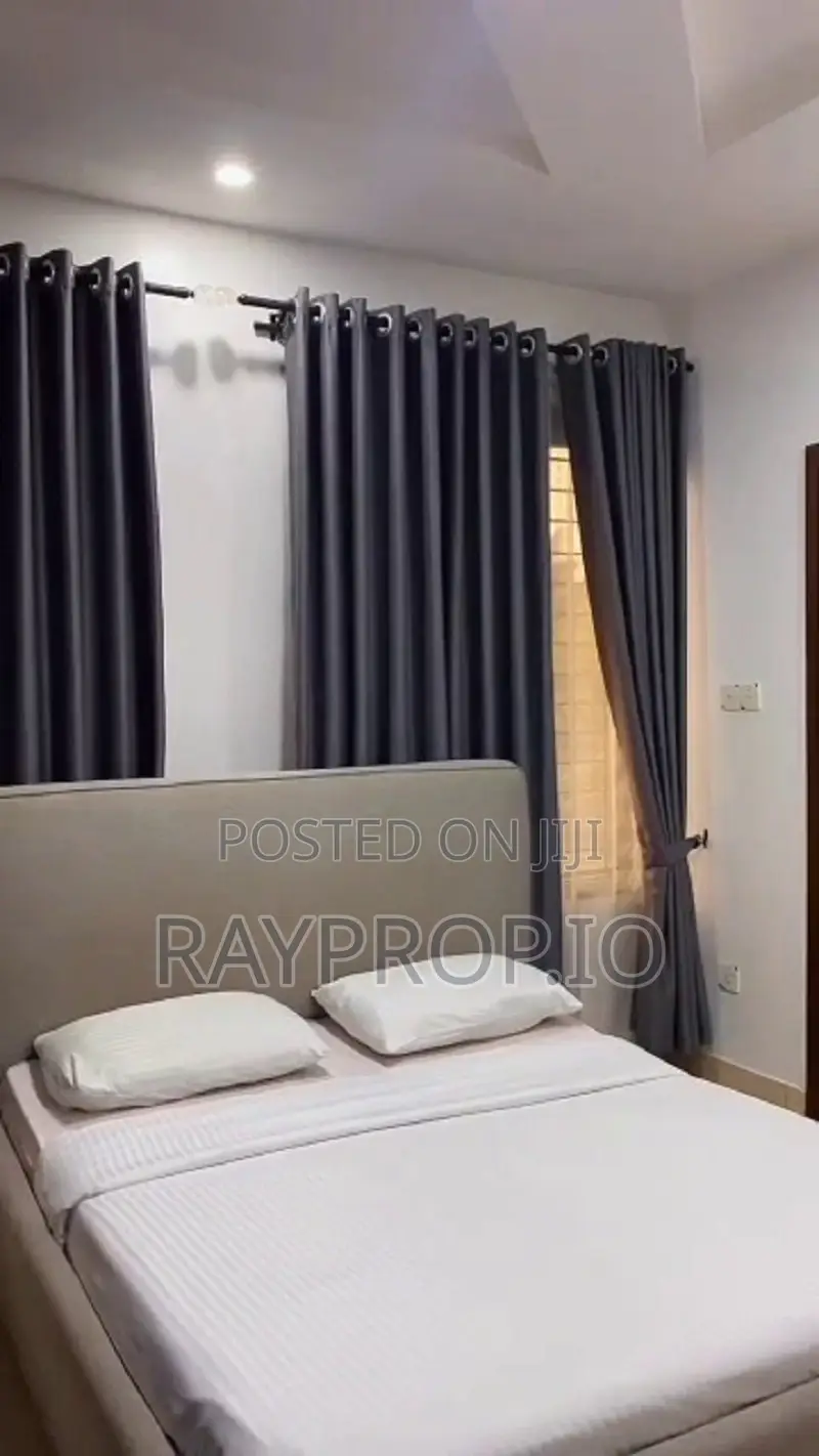 700727wb - 3 Bedroom Shortlet in Ikoyi in Parkview Estate
