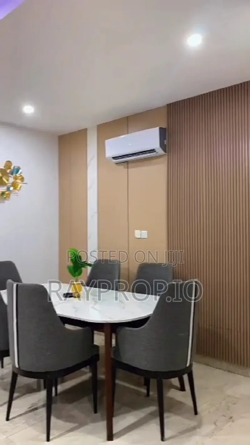 700727wb - 3 Bedroom Shortlet in Ikoyi in Parkview Estate