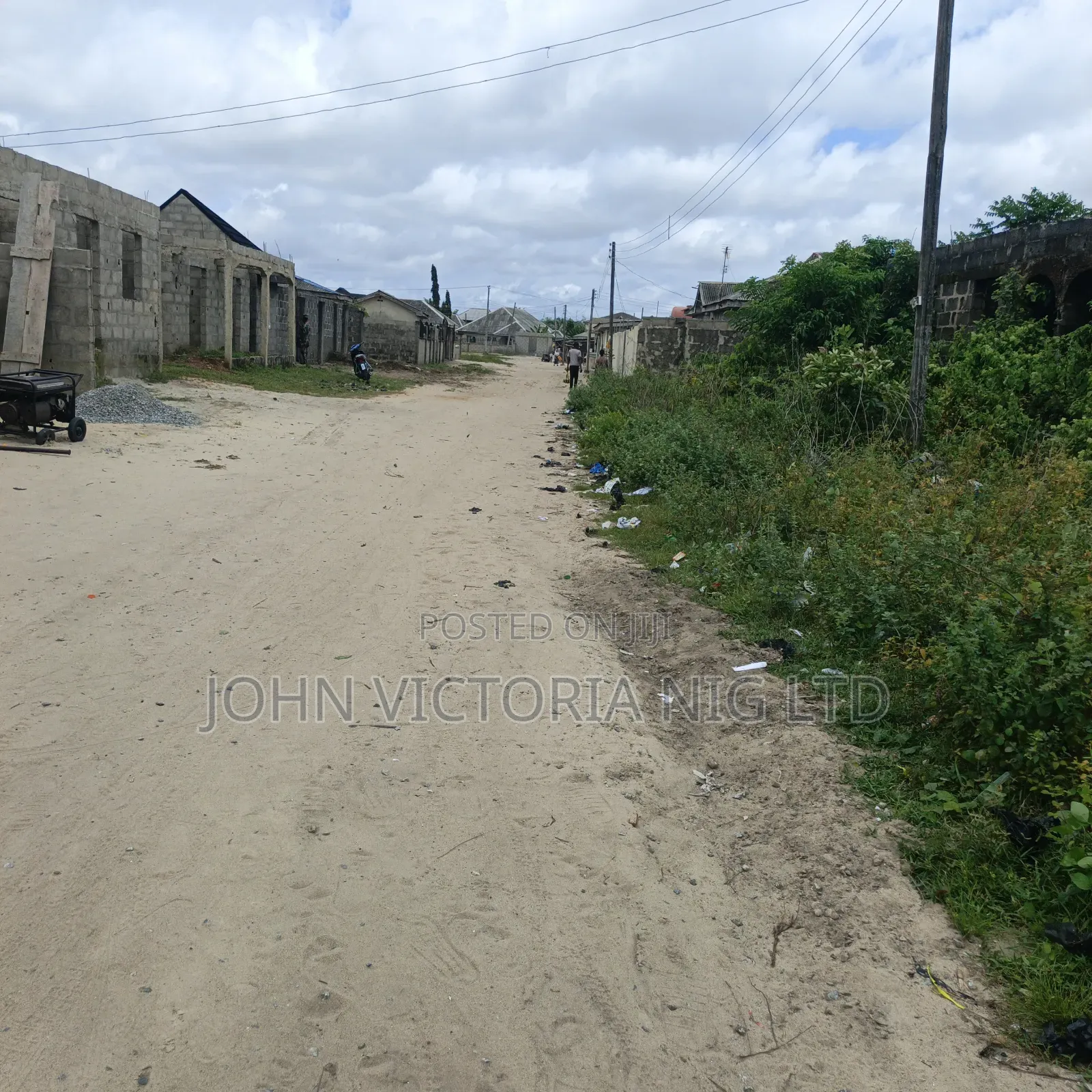 5bdrm Block Of Flats In Iledu, Oko Afo For Sale in Oko Afo