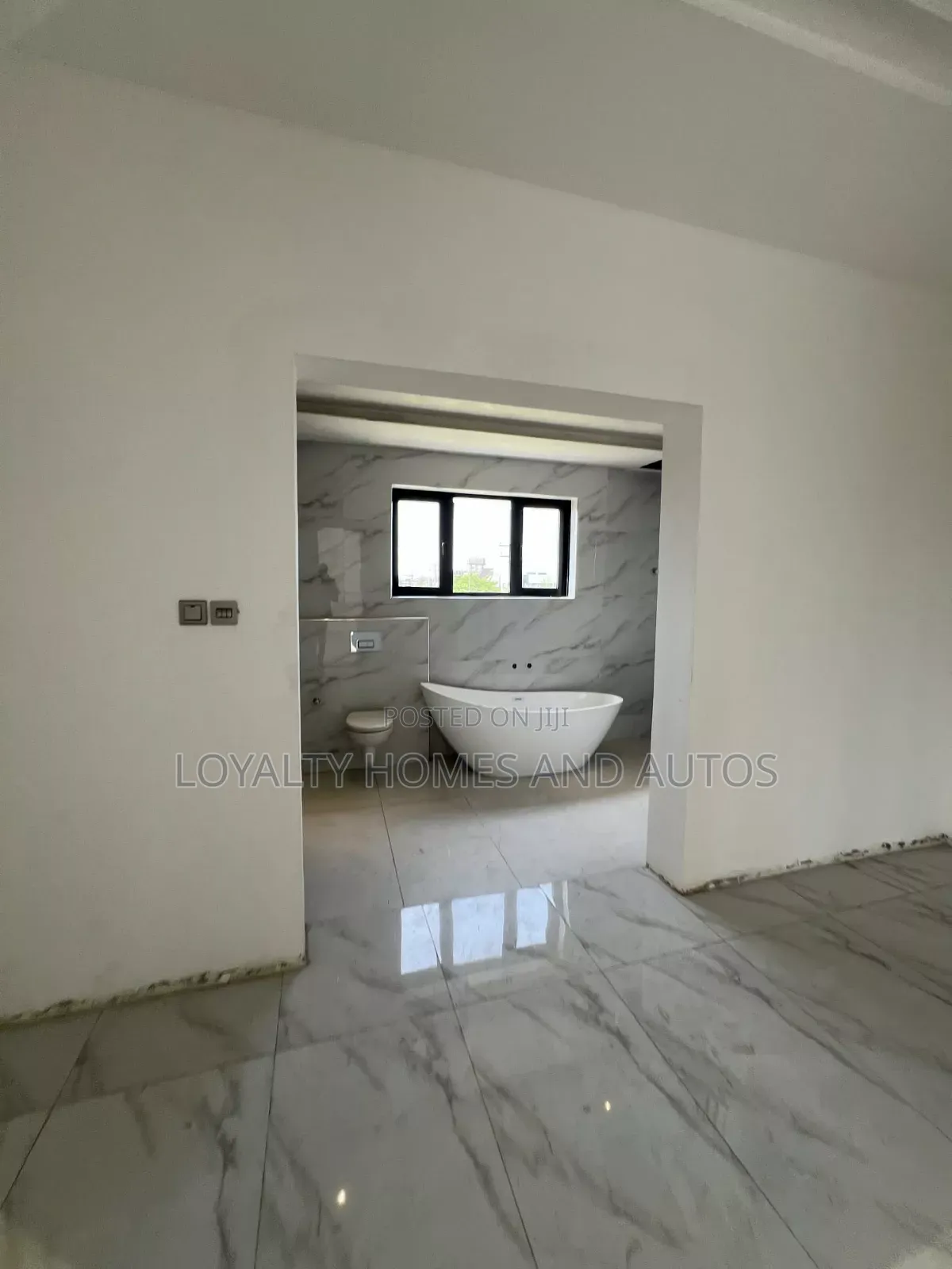 Furnished 6bdrm Mansion in Pinnock Estate Beach, Lekki for sale in Lekki