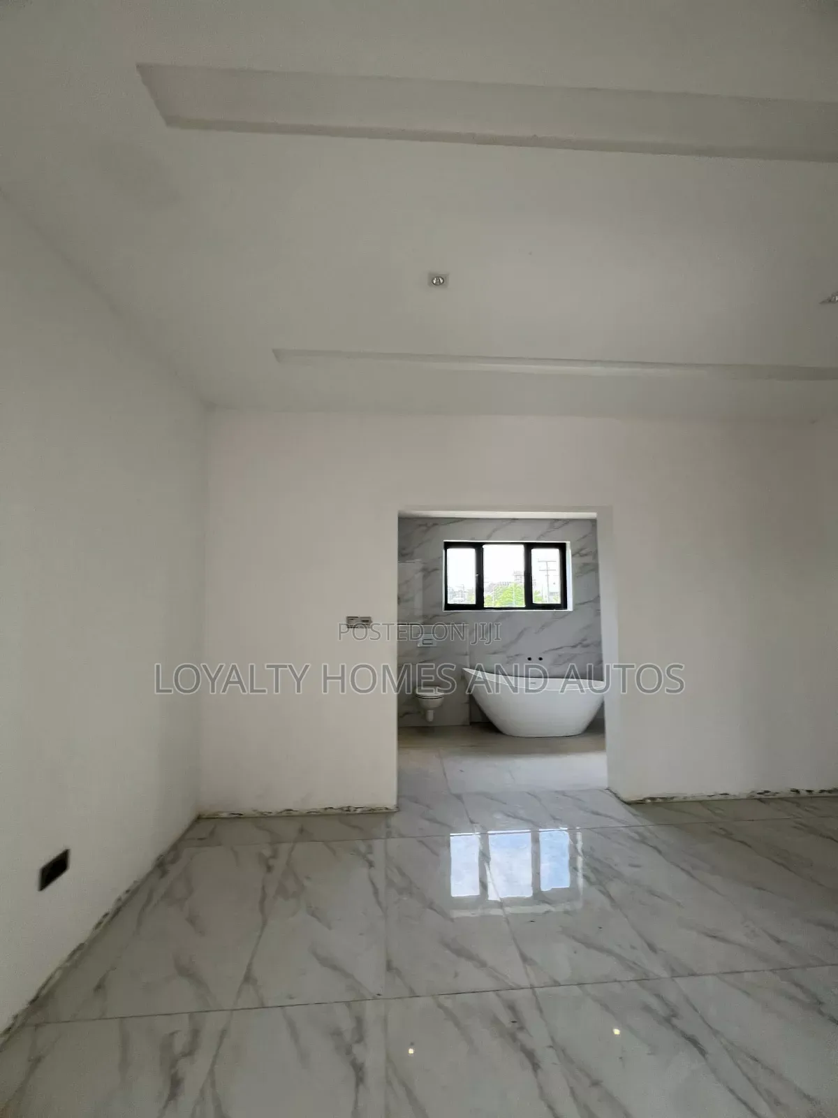 Furnished 6bdrm Mansion in Pinnock Beach Estate, Lekki for sale in Lekki