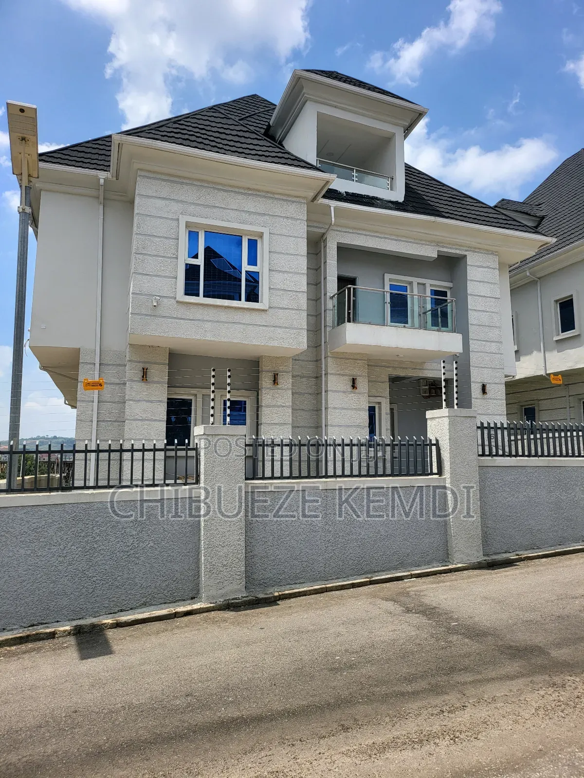Furnished 5bdrm Duplex in Efab Convillea for sale in Guzape District