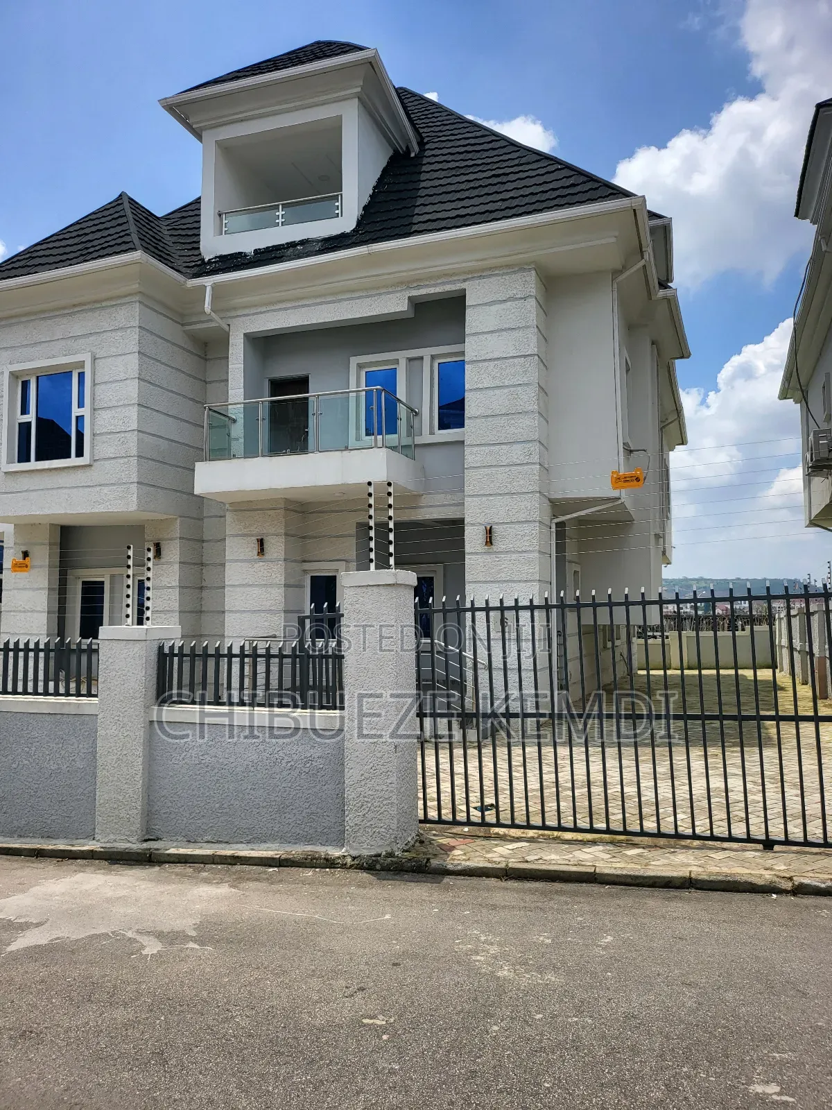 Furnished 5bdrm Duplex in Efab Convillea for sale in Guzape District