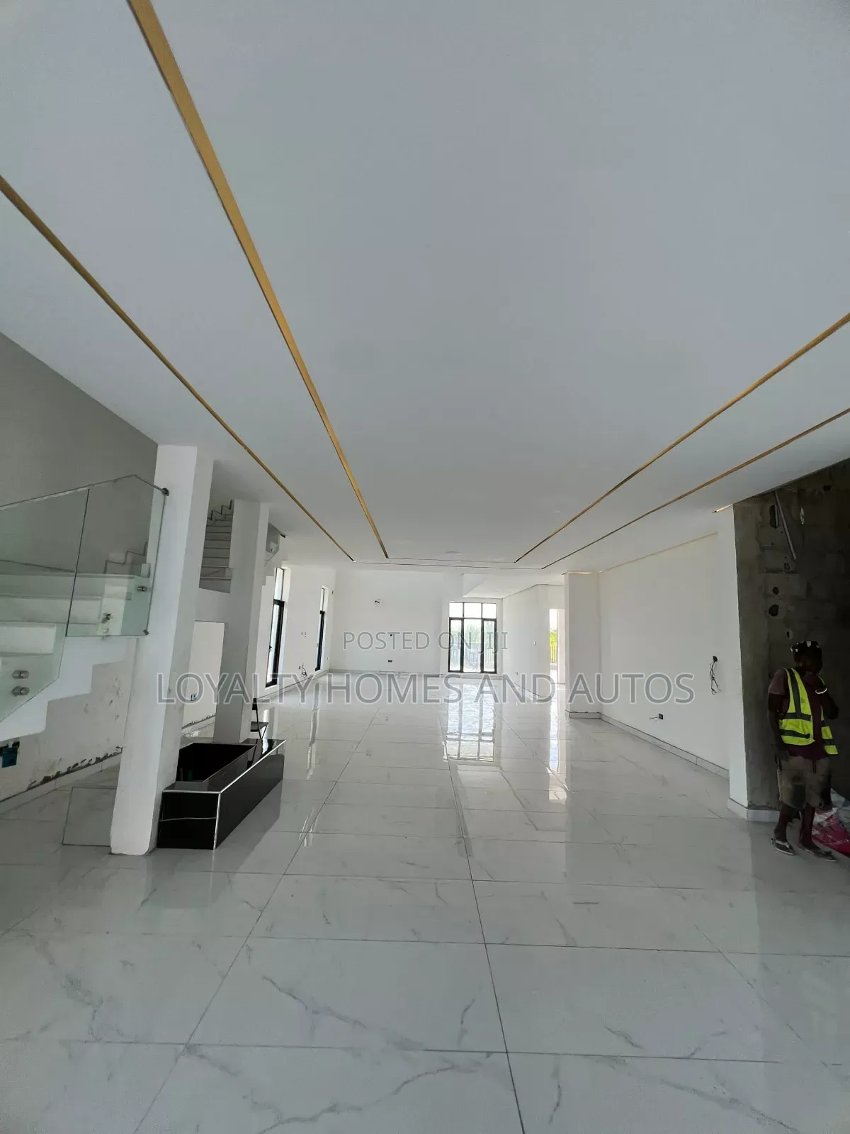 Furnished 6bdrm Mansion in Pinnock Beach Estate, Lekki for sale in Lekki
