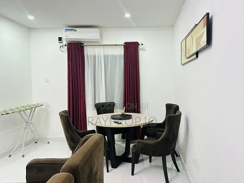 286686tn - 2 Bedroom Shortlet in Lekki Phase 1 in Lekki Phase 1