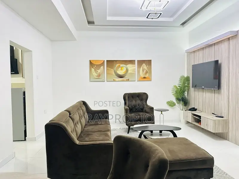 286686tn - 2 Bedroom Shortlet in Lekki Phase 1 in Lekki Phase 1