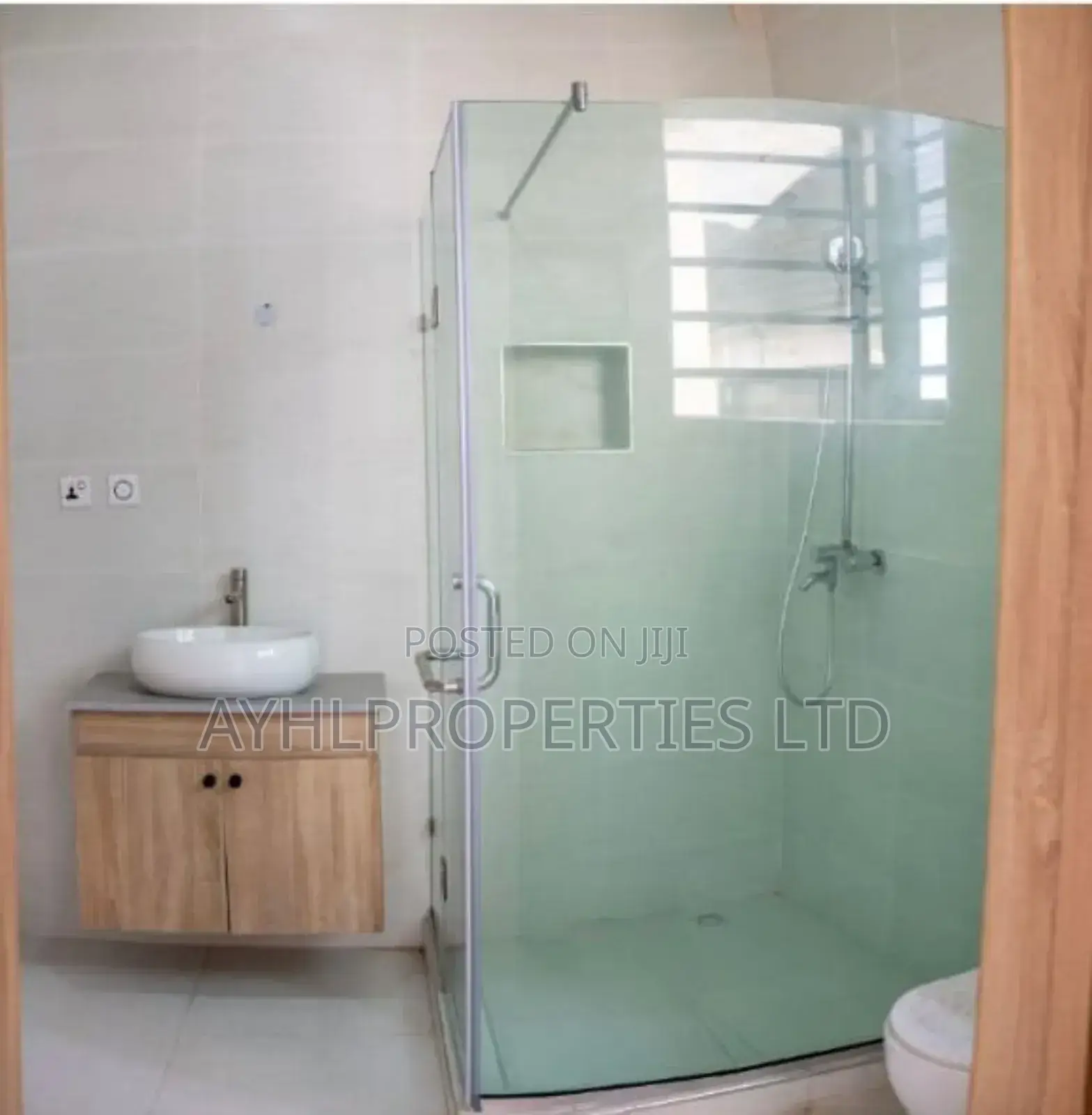 5bdrm Duplex in Bosmak Haven 3, Ikota for sale in Ikota