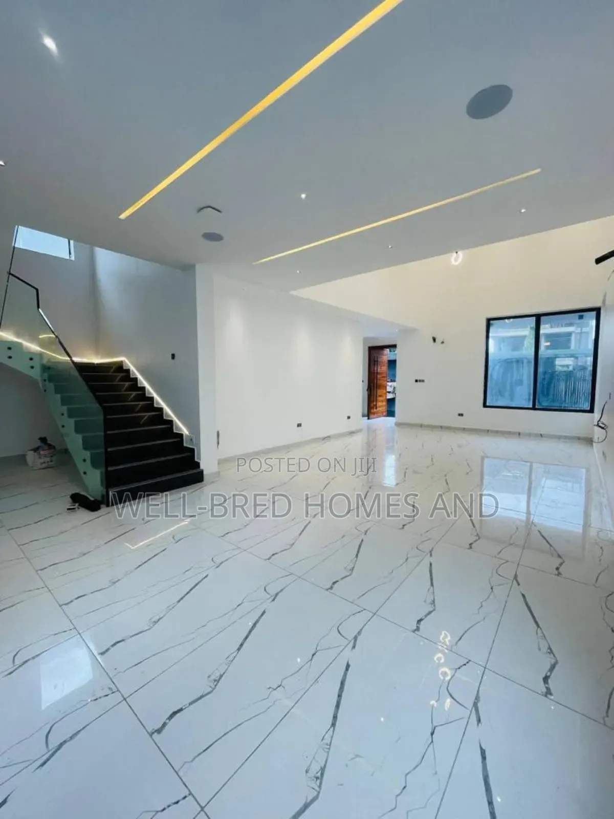 5bdrm House in Lekki Phase 1, Lekki for sale in Lekki Phase 1