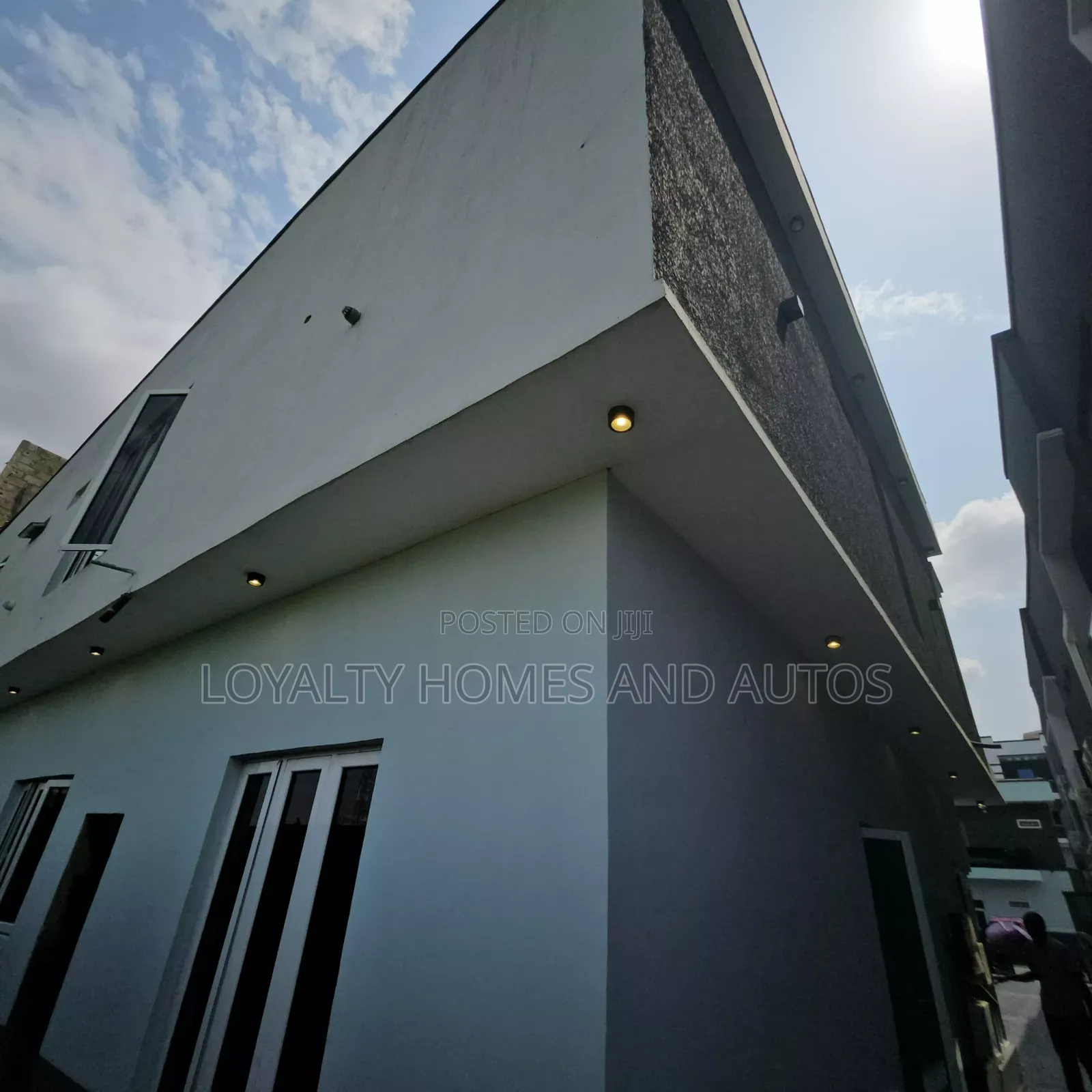 Furnished 4bdrm Duplex in Opebi Ikeja Lagos for sale in Opebi