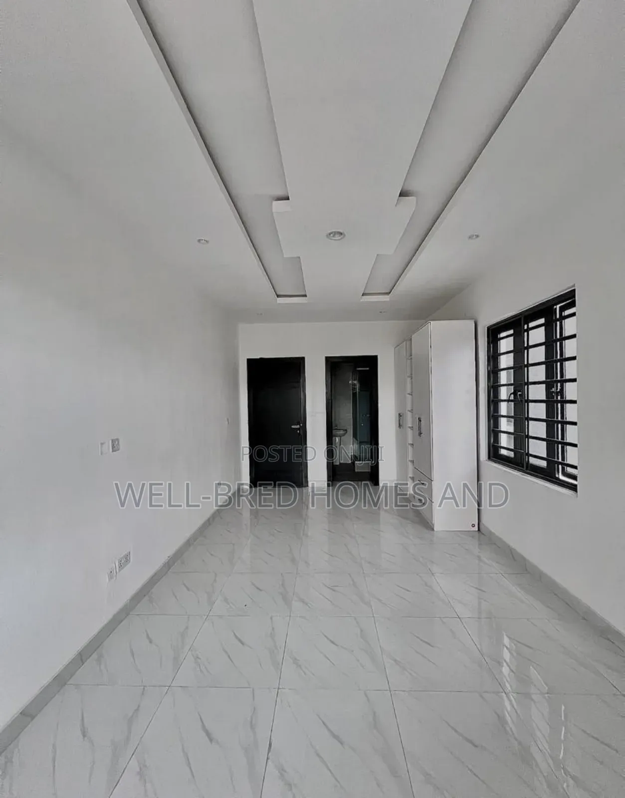 5bdrm Duplex in Lekki Phase 1 for sale in Lekki Phase 1