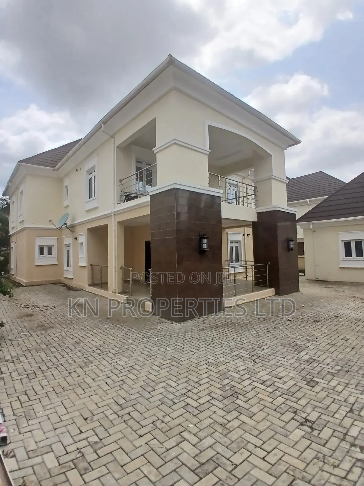 4bdrm Duplex in Estate, Lokogoma for rent in Lokogoma