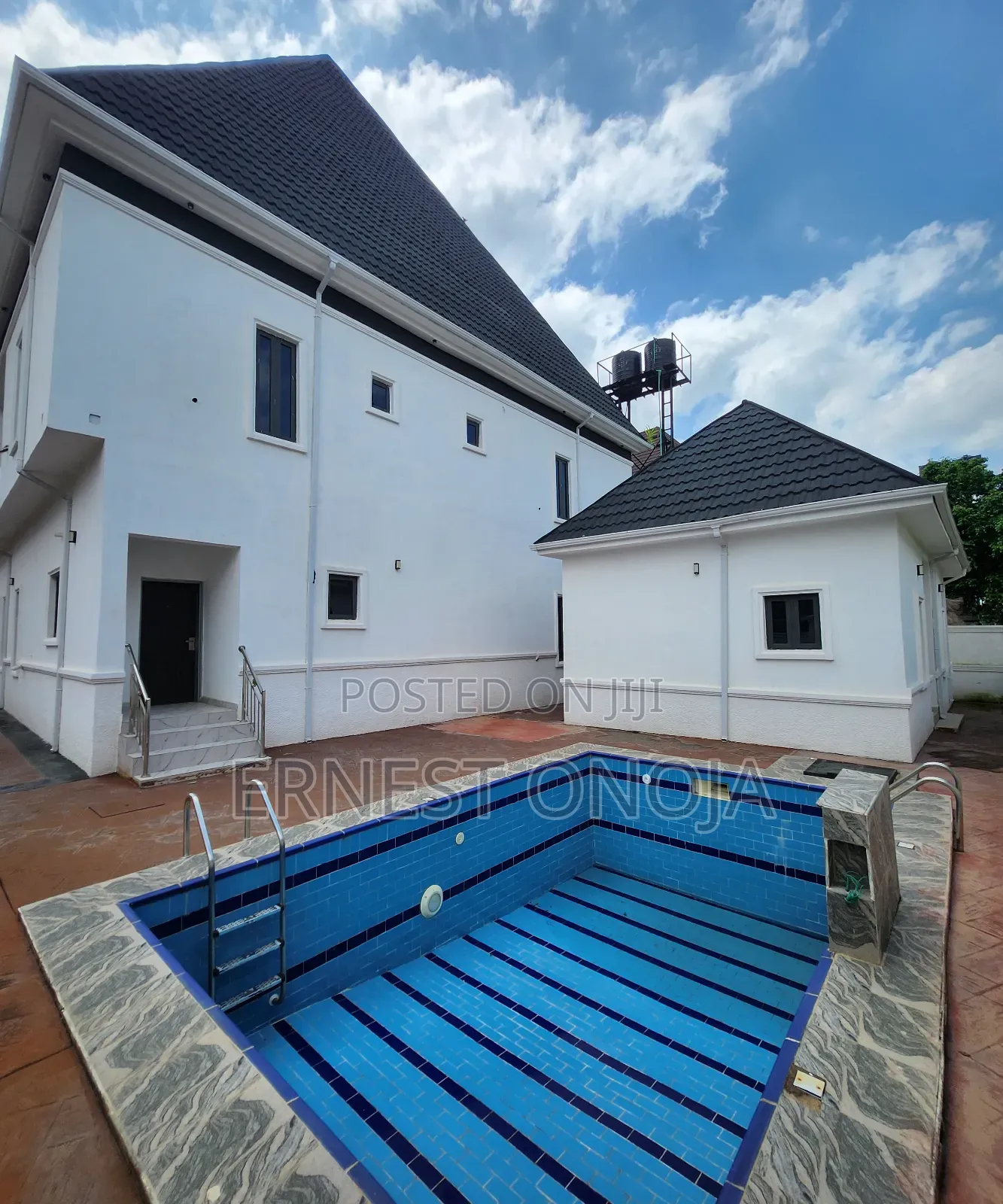 6bdrm Mansion in Efab, Gwarinpa for sale in Gwarinpa