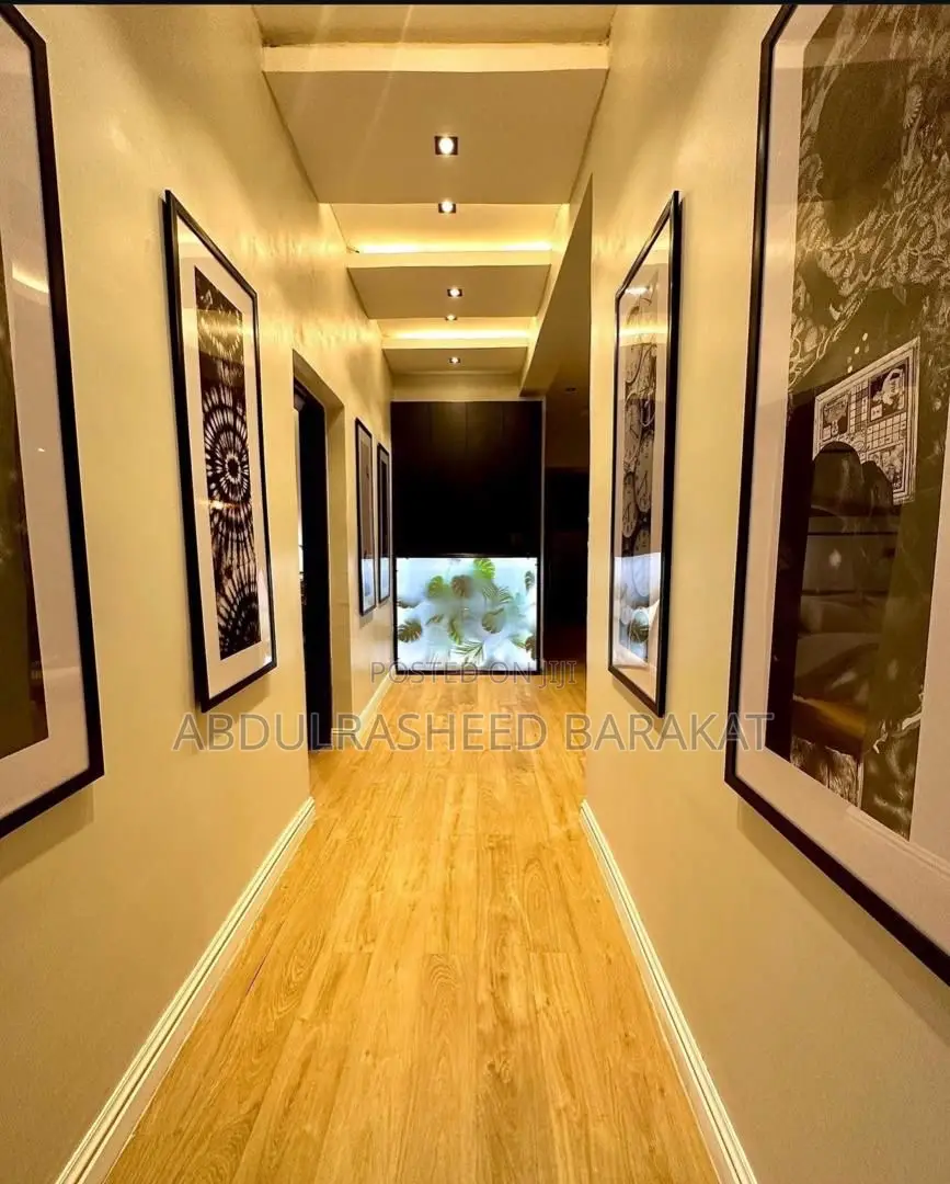 Luxury and Spacious 3 Bedroom Apartment With Ps5 in Wuse 2