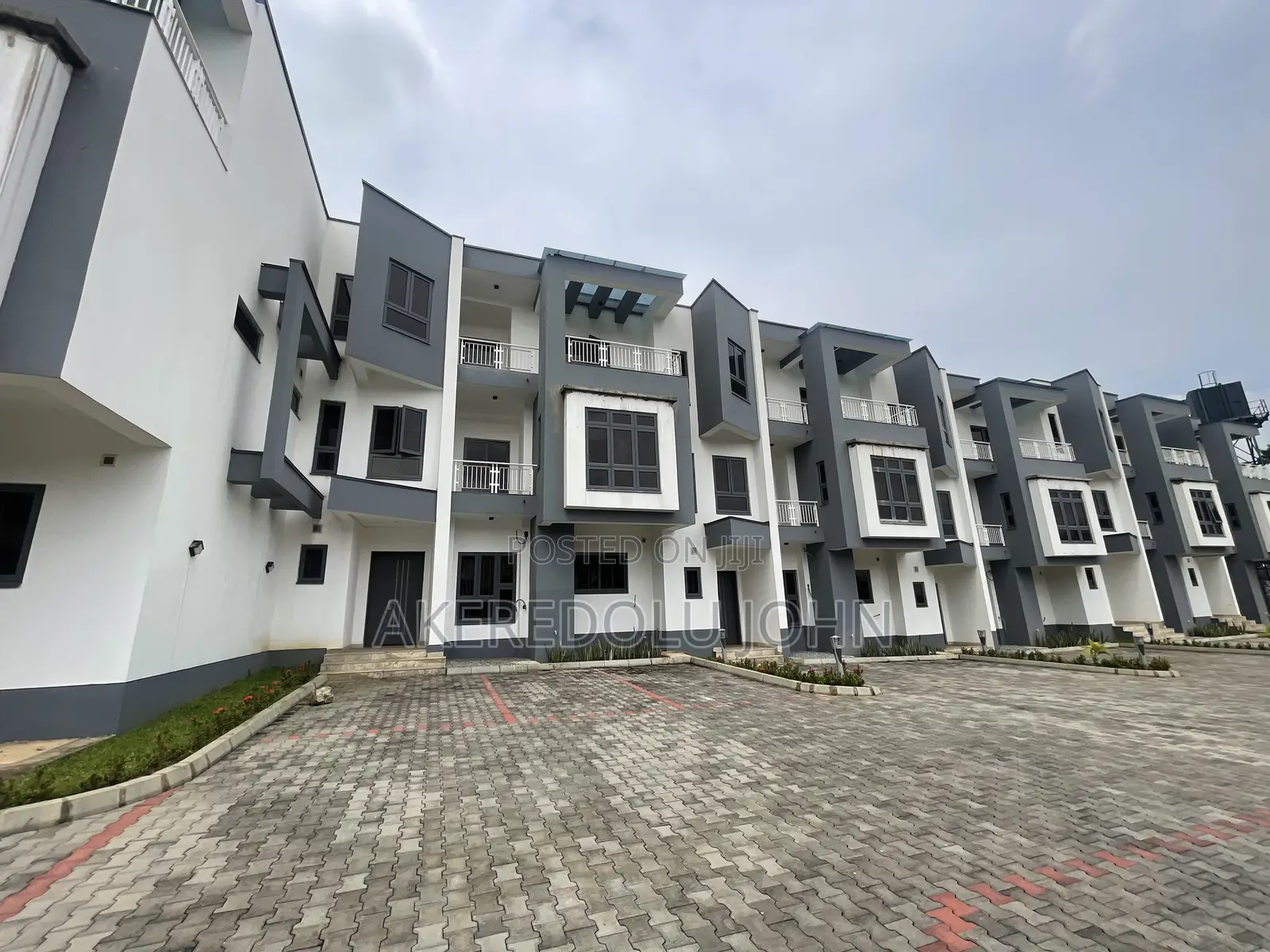 4bdrm Townhouse/Terrace in Wuse 2 for sale in Wuse 2