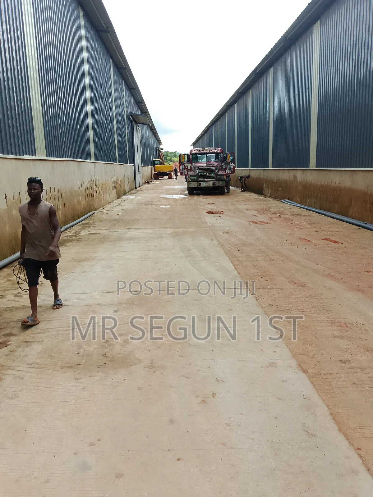 Warehouse at Shagamu Express in Sagamu