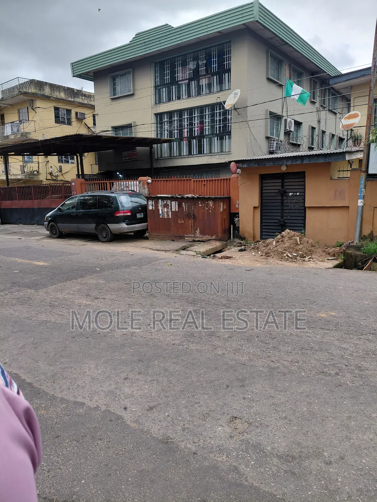 Furnished 3bdrm Block of Flats in Anifowose Community for sale in Airport Road / Ikeja