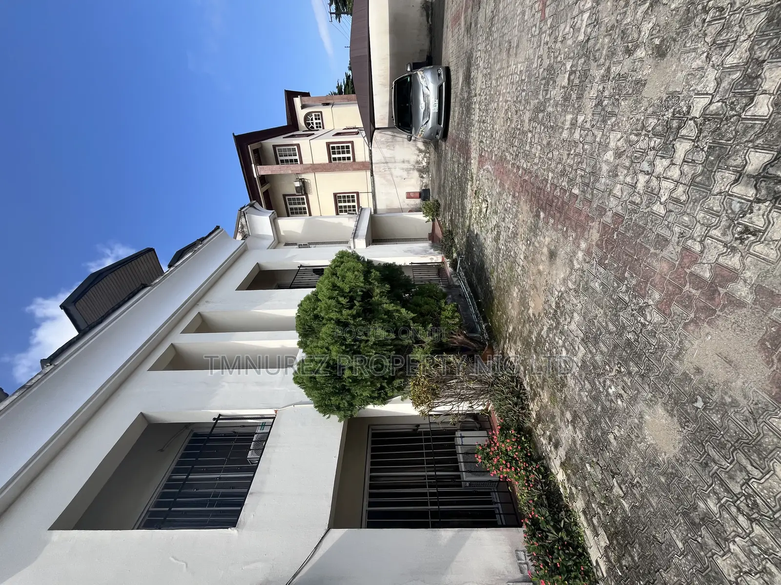 4bdrm Duplex in Lekki Phase 1 for rent in Lekki