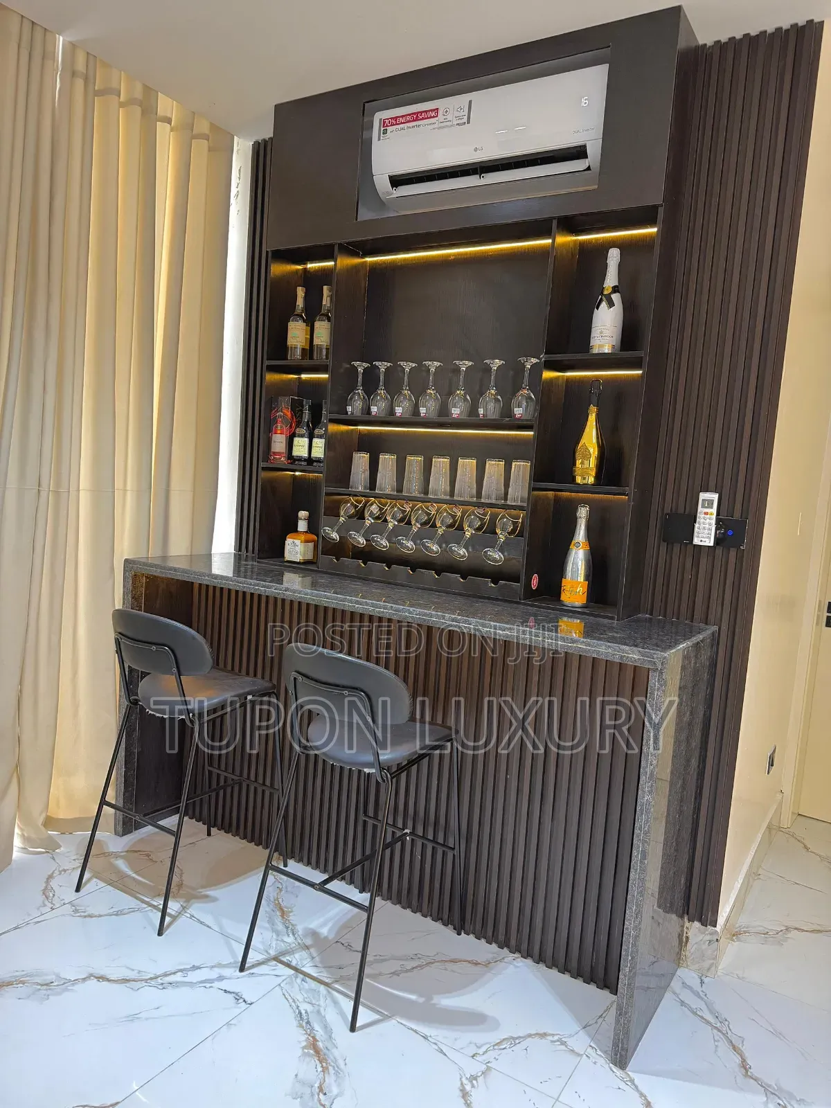 Luxury 6-Bedroom Duplex With Ps5, Snooker, Cinema, Gym Private Pool in Lekki Phase 1