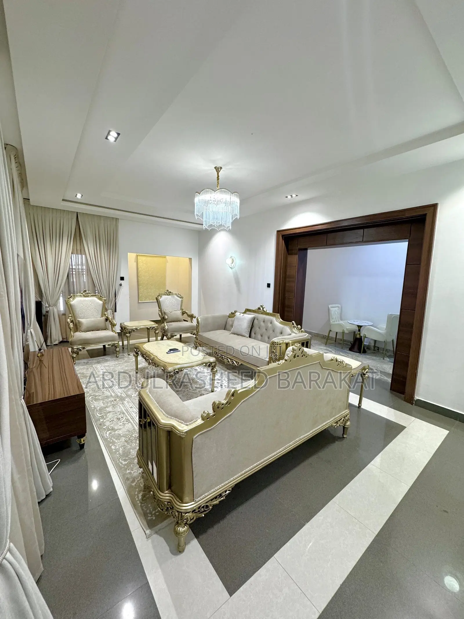 Luxury and Spacious 2 Bedroom Terrace Duplex in Jahi