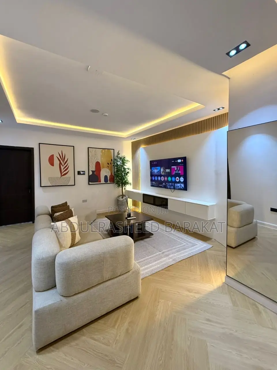 Luxury and Spacious Alexa 2 Bedroom Apartment With Pool in Wuse 2