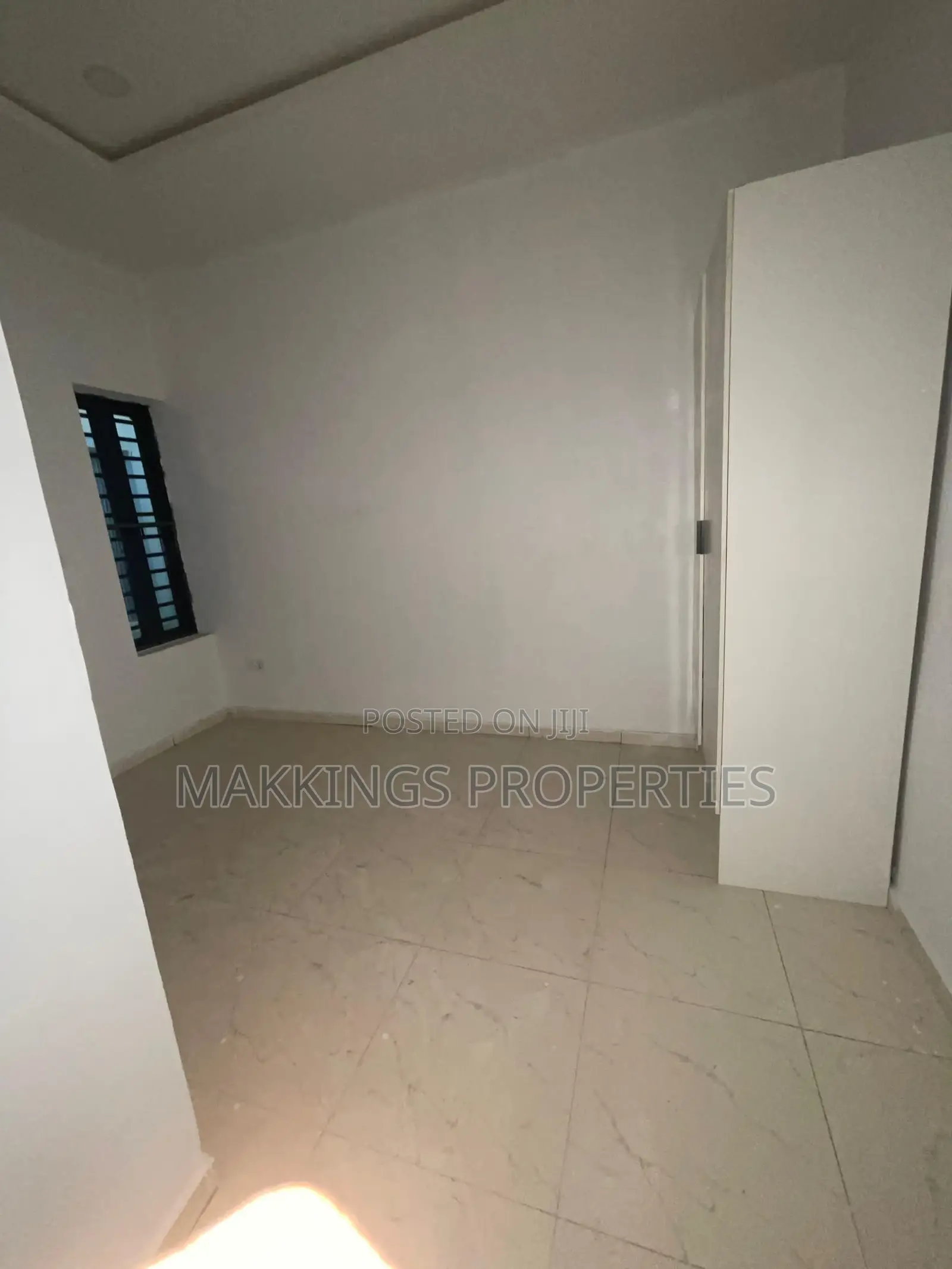 3bdrm Duplex in Chevron for rent in Chevron
