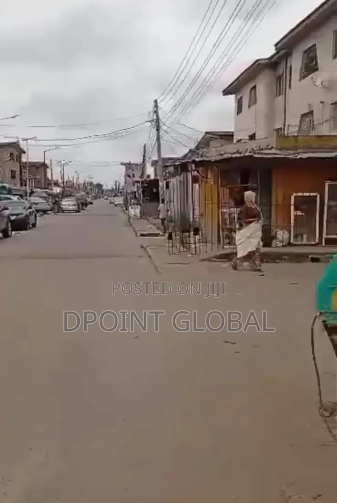 18bdrm Block of Flats in In Estate, Alimosho for sale in Alimosho