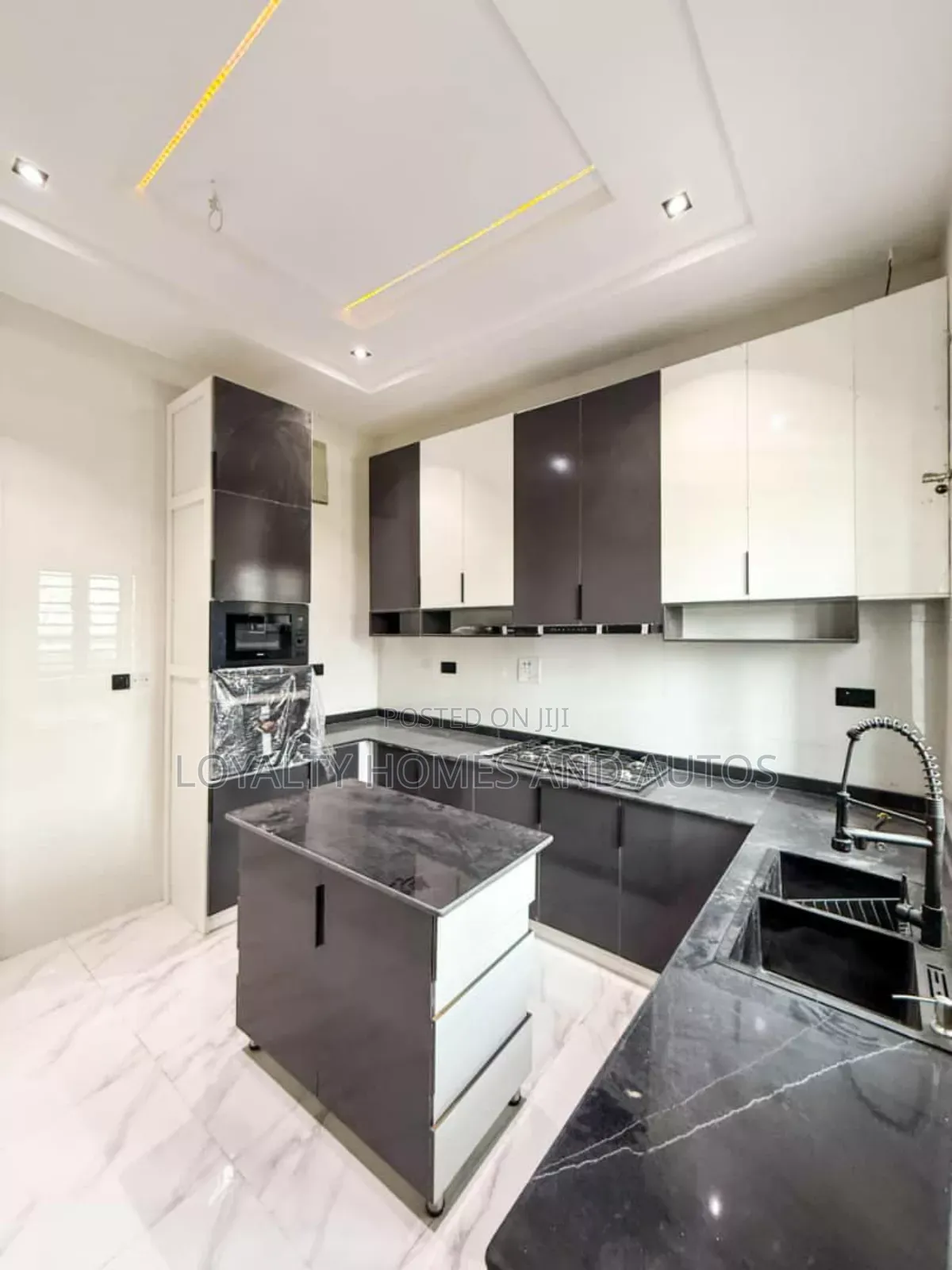 Furnished 4bdrm Duplex in Ikota  Lekki for sale in Ikota