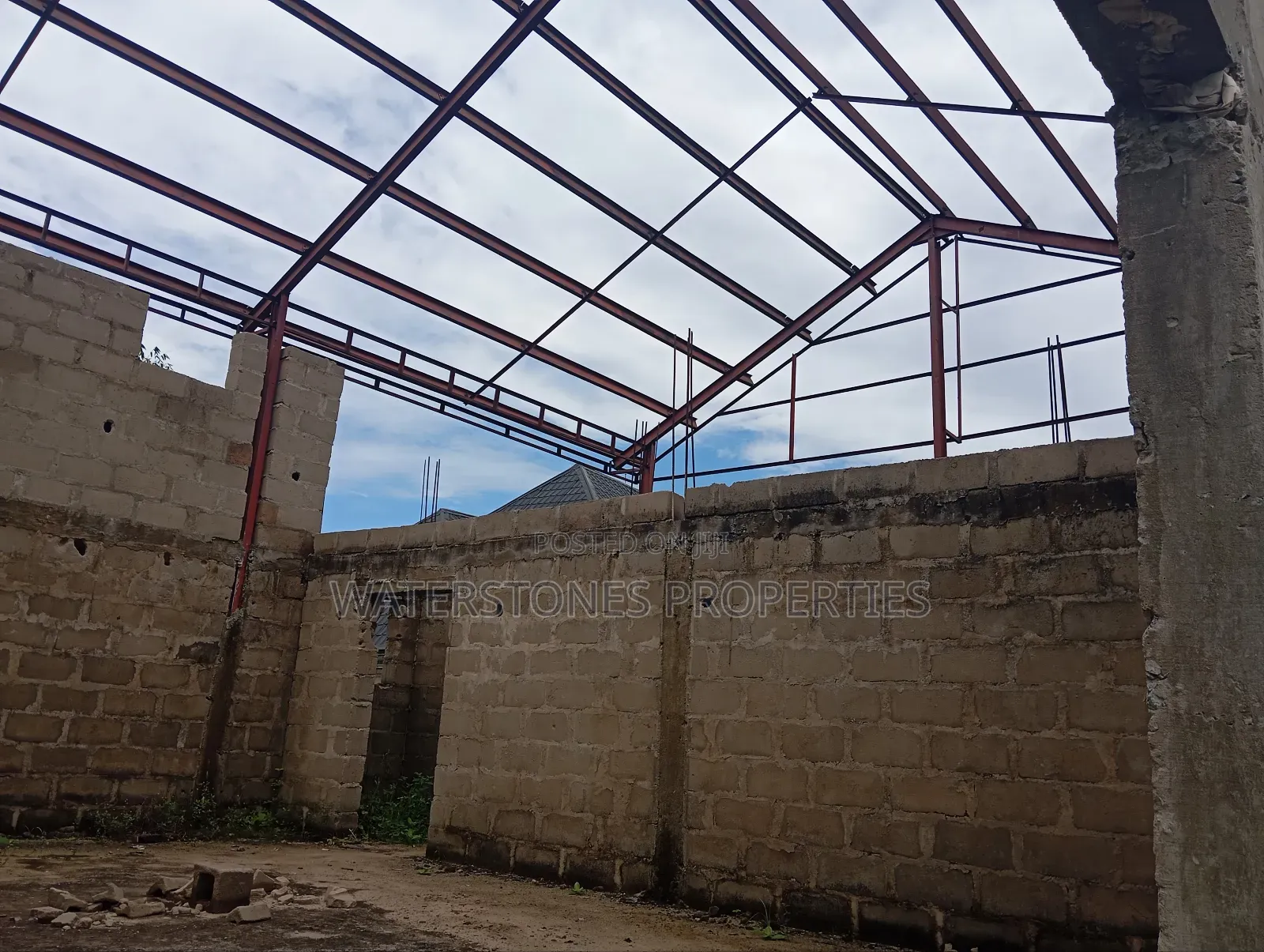 Warehouse for Sale in Asaba in Oshimili South