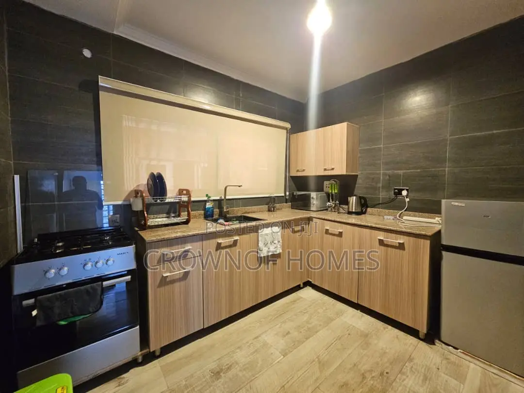 2 Bedroom Service Apartment in Lekki Phase 1