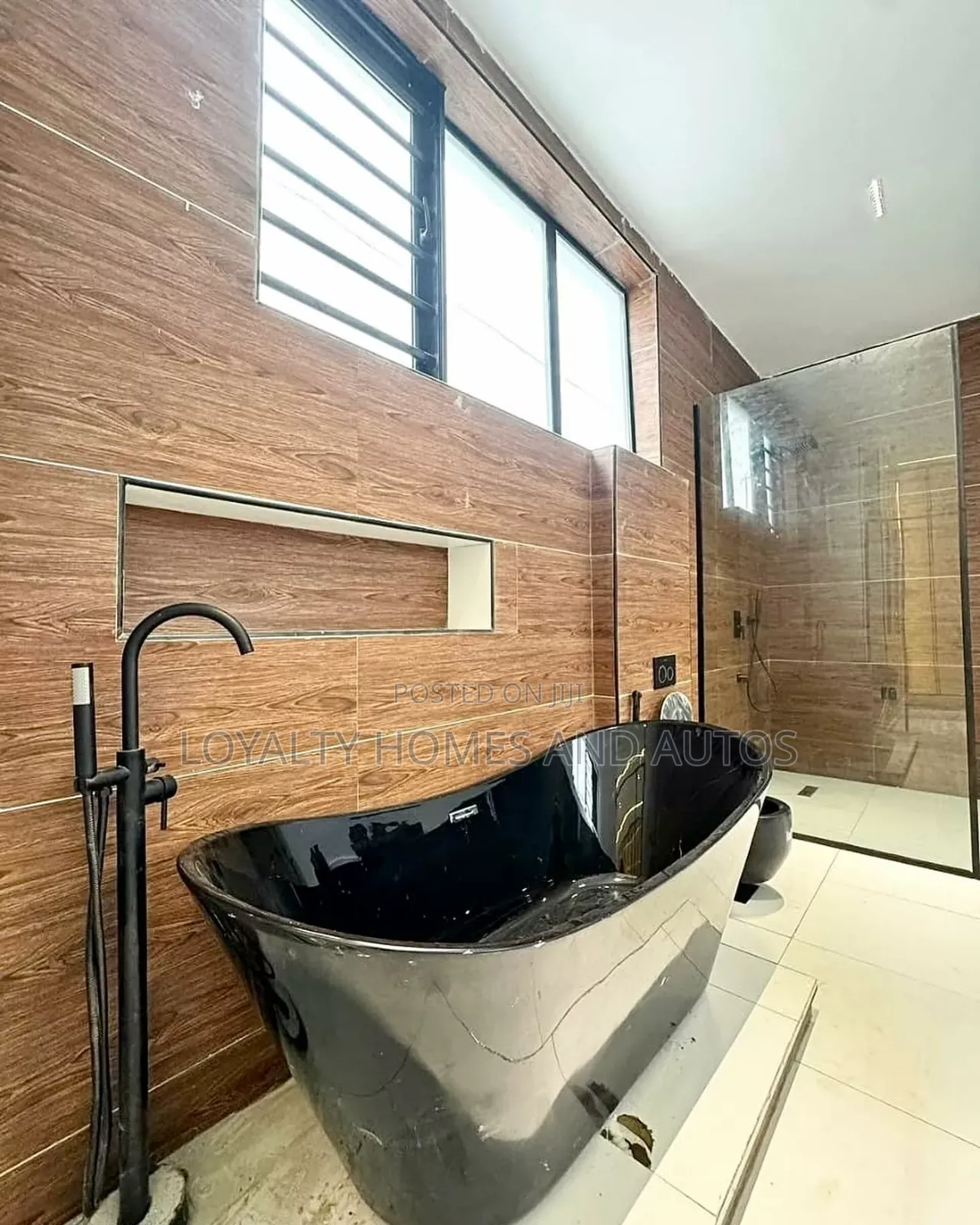 Furnished 5bdrm Duplex in Ikota Lekki Lagos for sale in Ikota