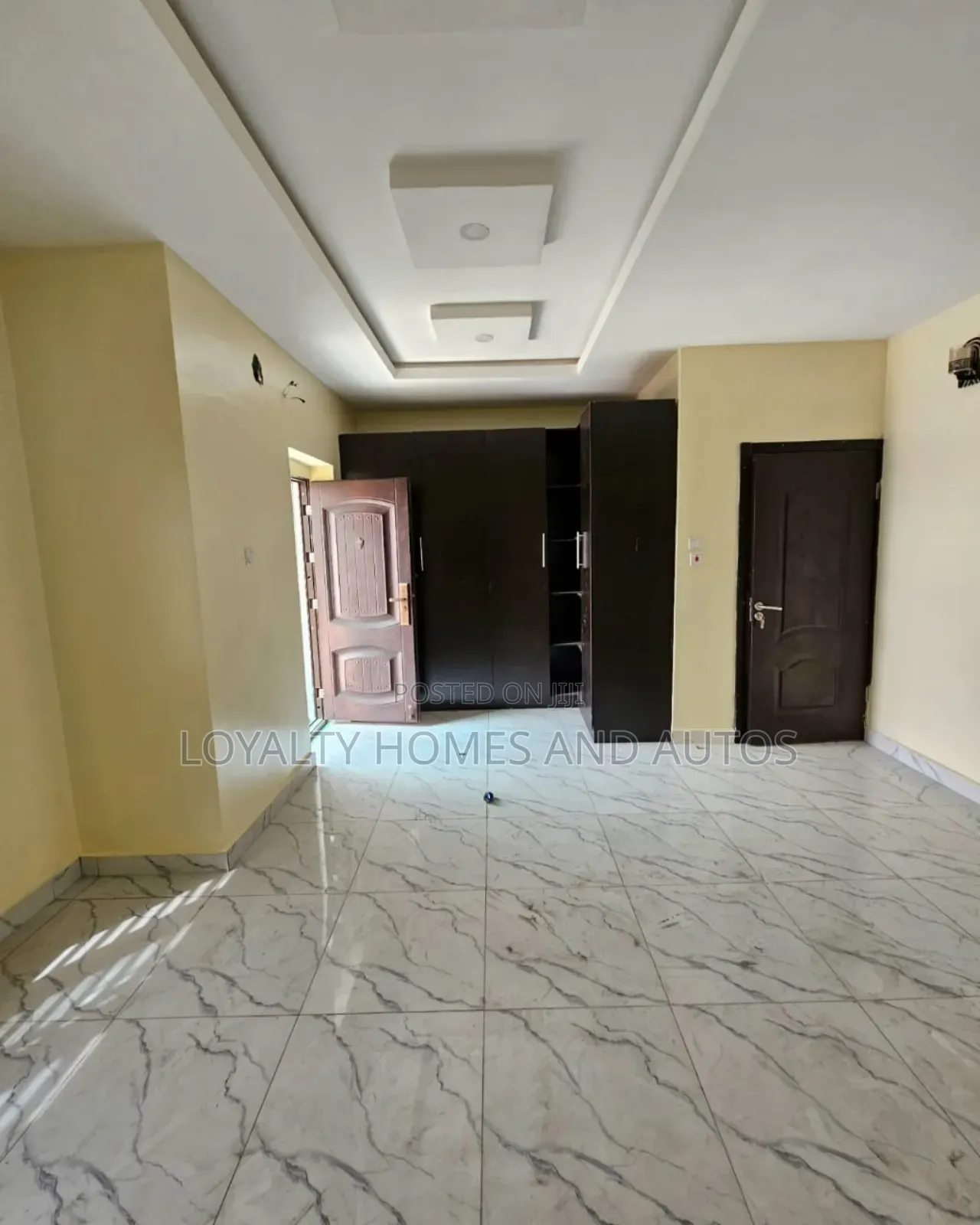 4bdrm Duplex in Ilupeju Lagos for sale in Ilupeju
