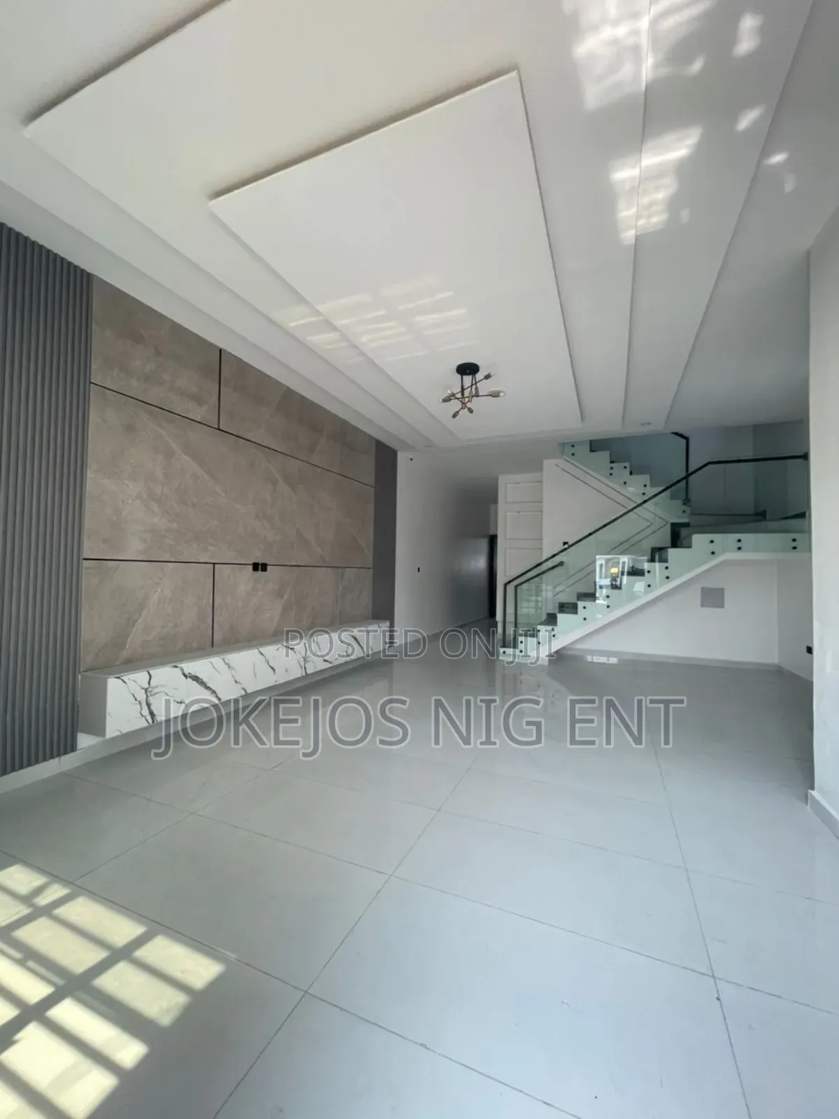 4bdrm Duplex in Ikota Jra for sale in Ikota