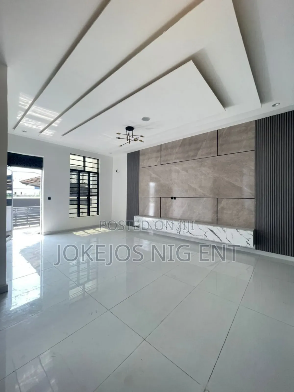 4bdrm Duplex in Ikota Jra for sale in Ikota