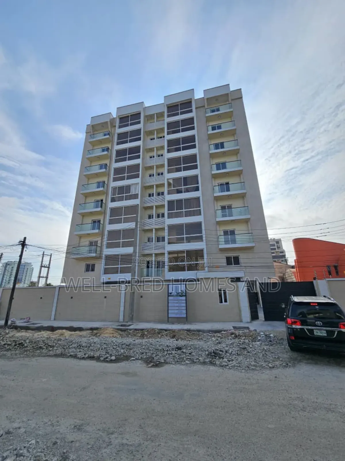 4bdrm Apartment in Victoria Island for sale in Victoria Island