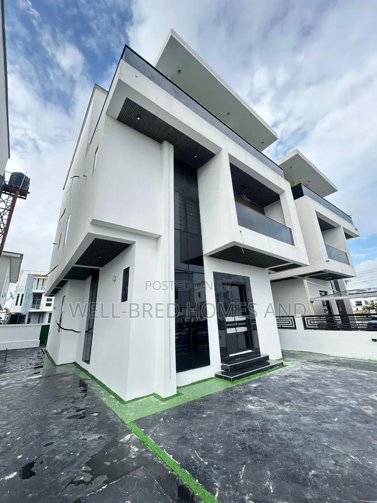 4bdrm Duplex in Orchid Lekki Lagos for sale in Lekki
