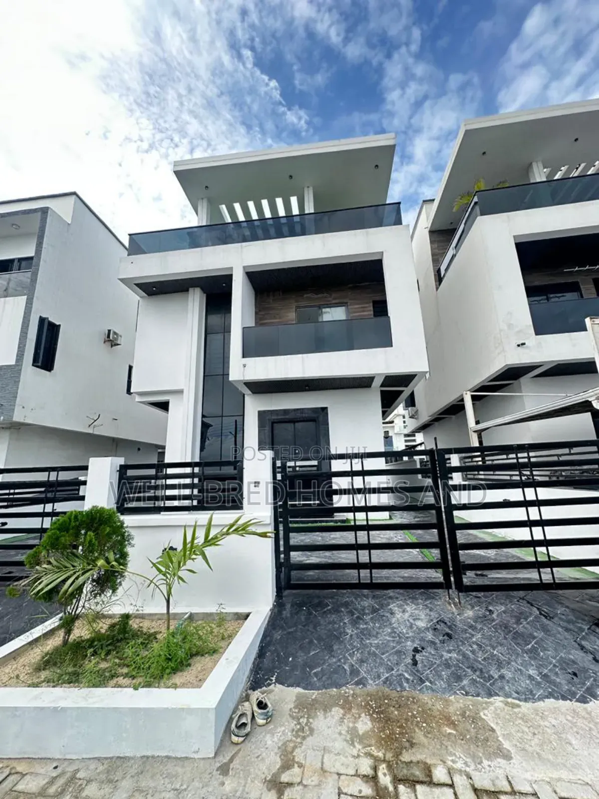 4bdrm Duplex in Orchid Lekki Lagos for sale in Lekki