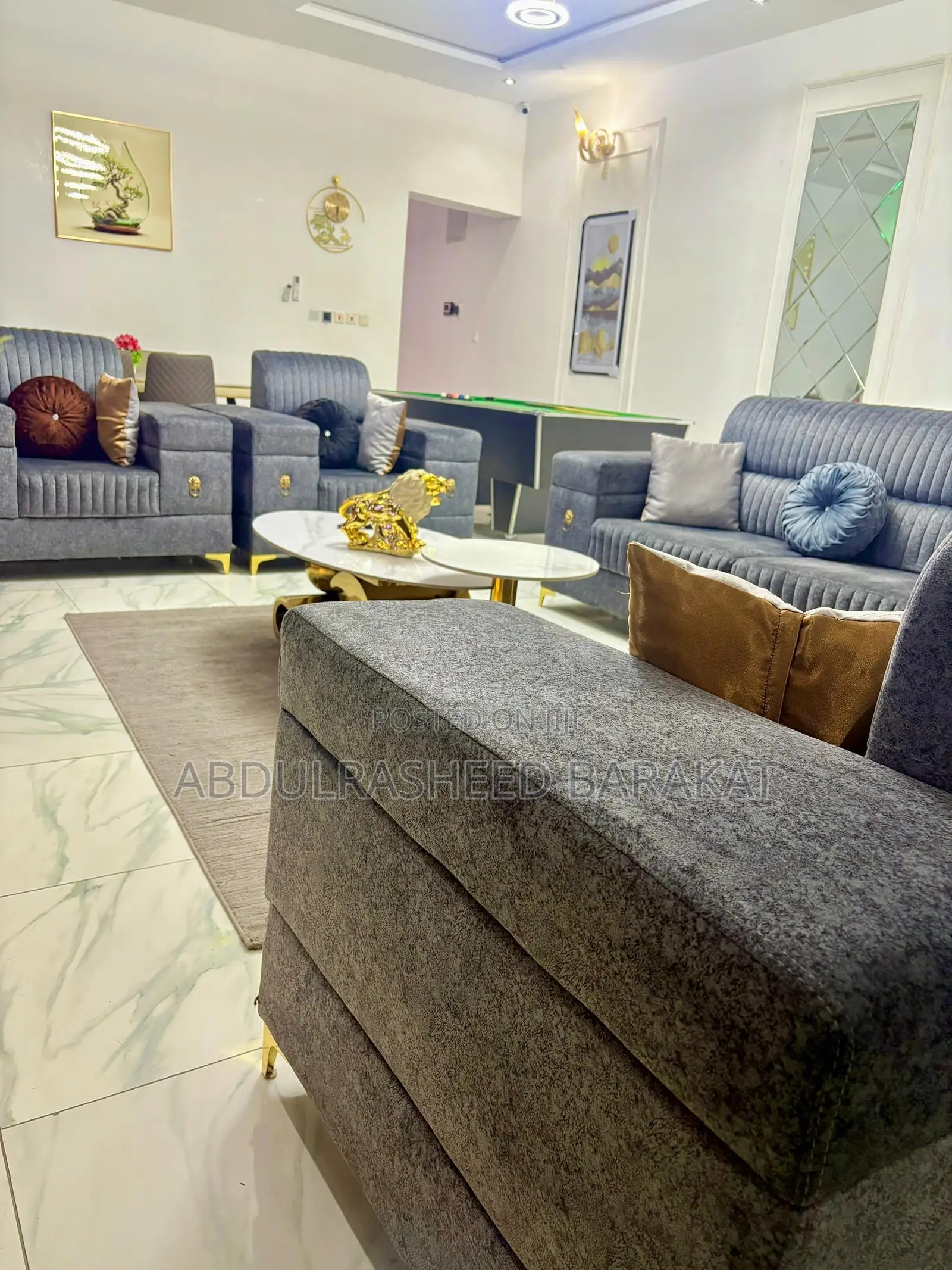 Luxury 4 Bedroom Self Compound With Pool Snooker Bathtub in Lekki Phase 2