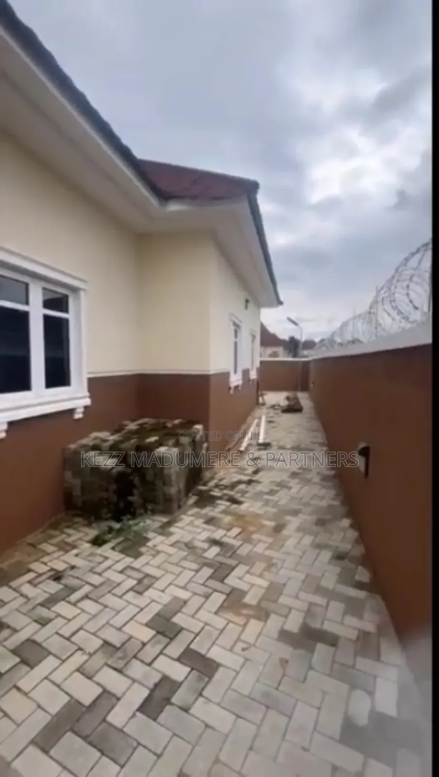 3bdrm Bungalow in Almond Garden Est. for sale in Enugu