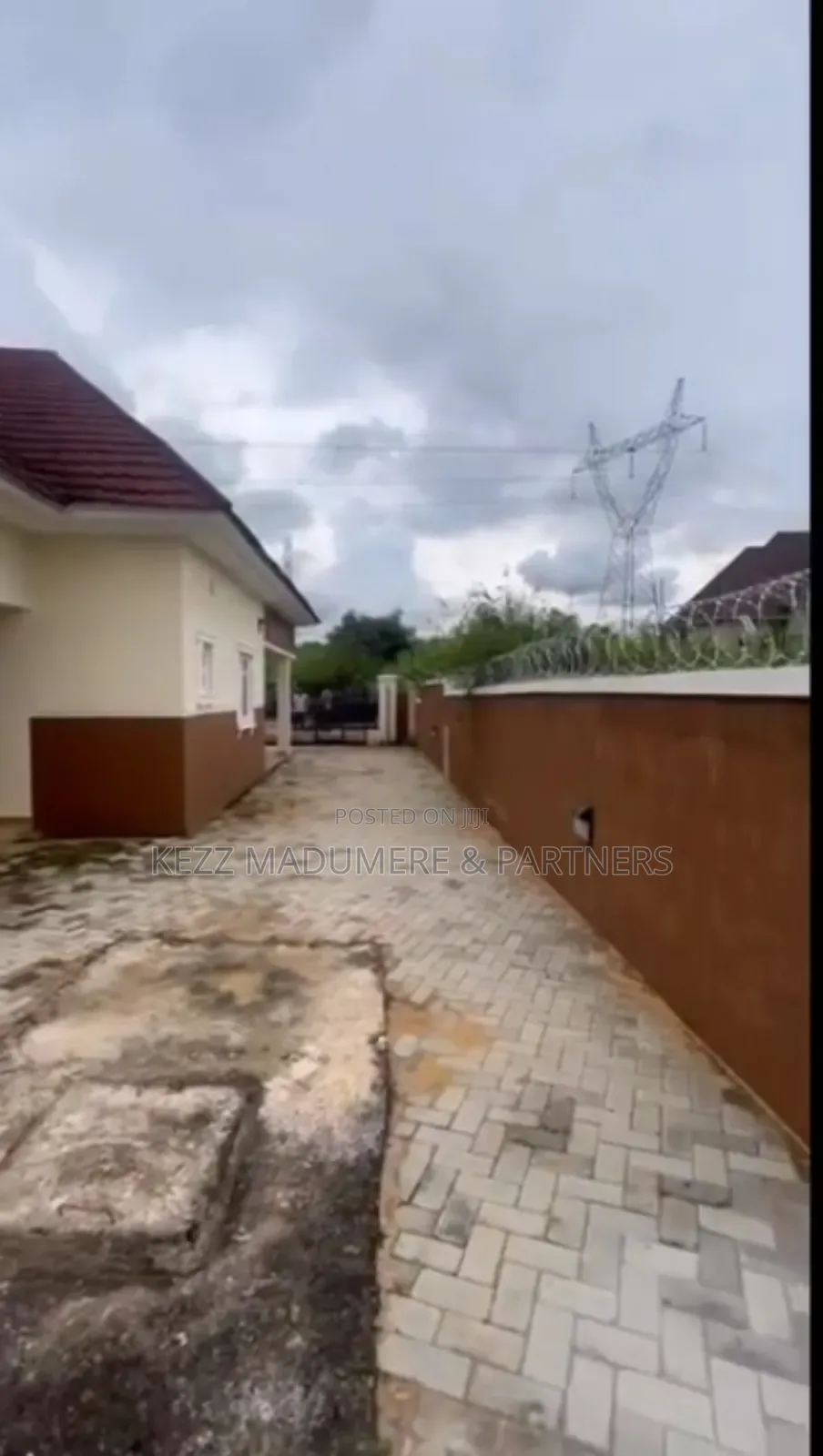 3bdrm Bungalow in Almond Garden Est. for sale in Enugu