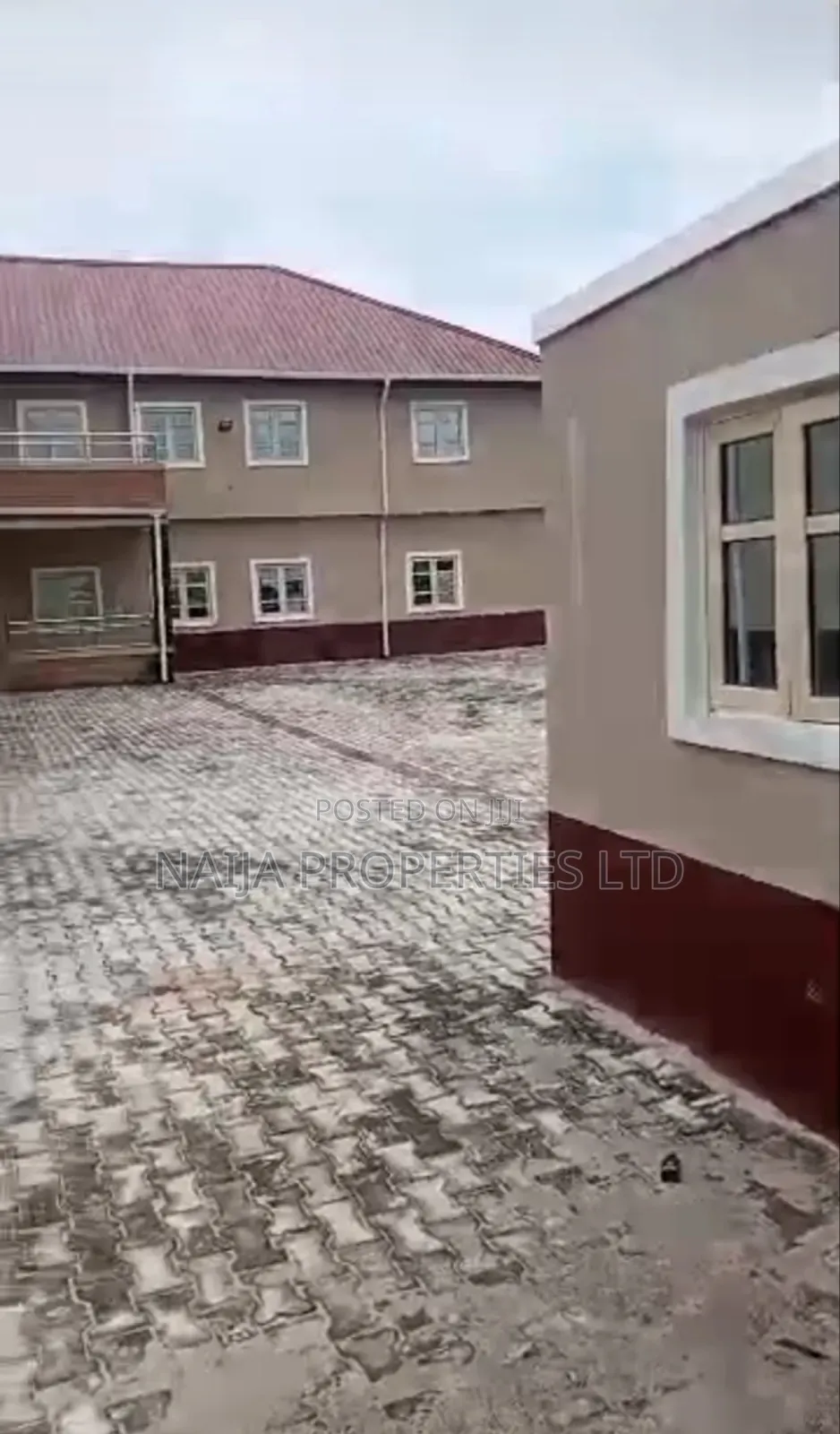3bdrm Block of Flats in Abijo for sale in Abijo