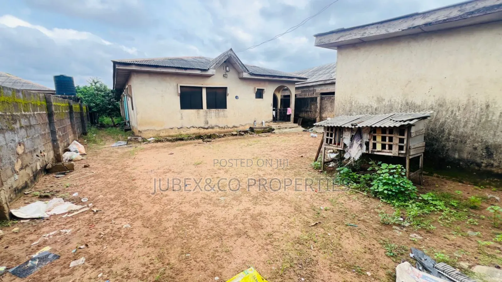 3bdrm Block of Flats in Custom Bus Stop Giwa, Ifo for sale in Ifo