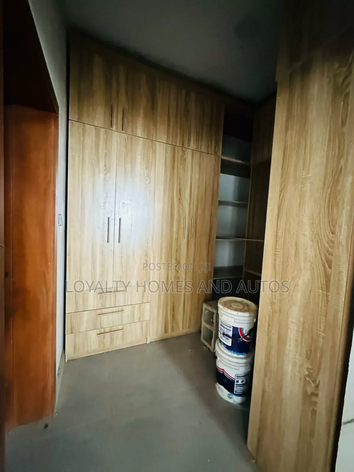Furnished 7bdrm Duplex in Magodo Phase 2 for sale in GRA Phase 2 Shangisha