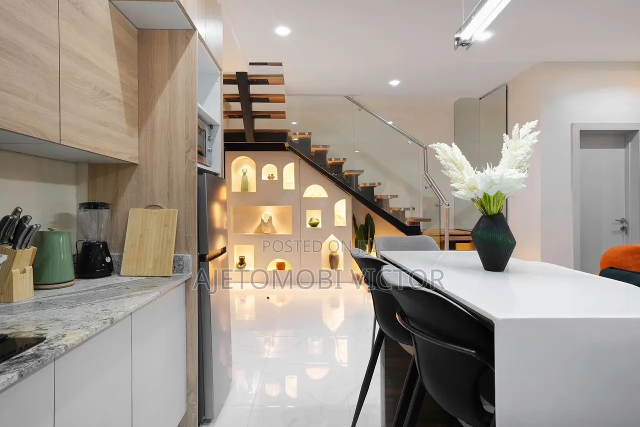 Luxury 2bedroom Maisonette Apartment in Lekki Phase 1